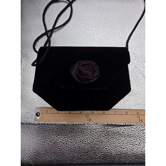 Vintage Black Velvet 3 in one Evening Clutch With Gold, Silver, Red Button Closu - Picture 10 of 13